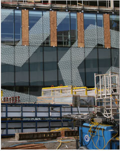 Glass panels on the external wall of the clean room

Copyright: Sarah Prendergast