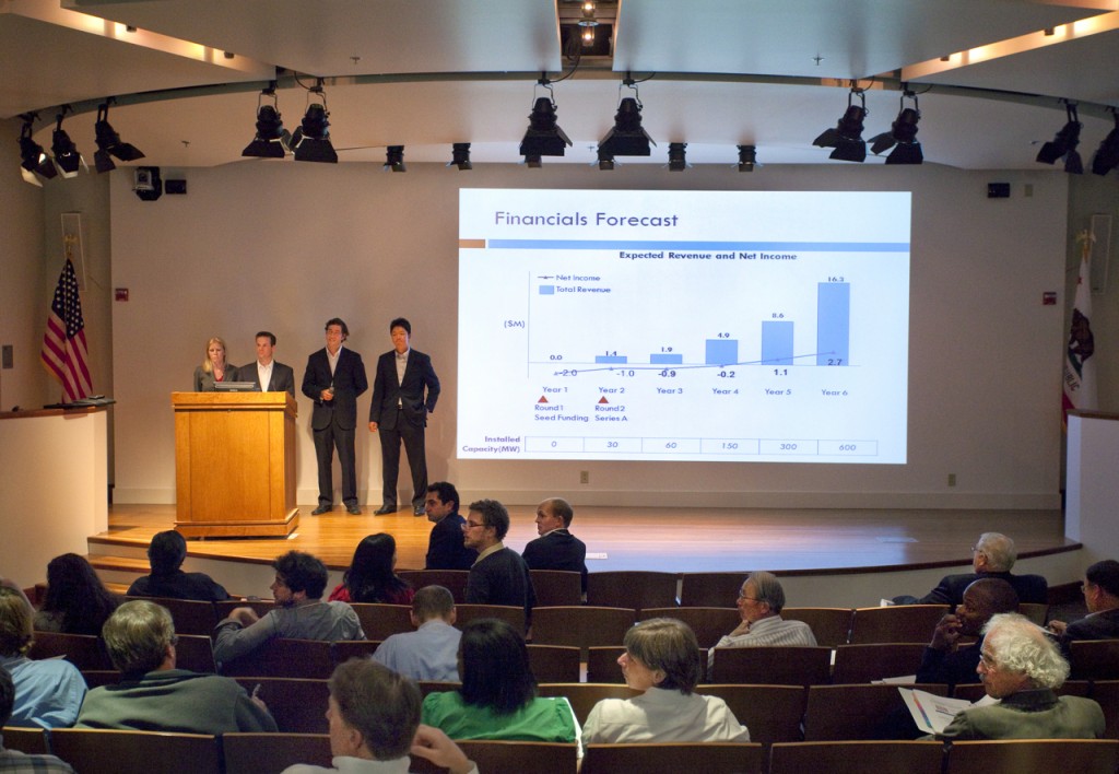 Better Solar team members (left to right) Stephanie Rohrs, Allen Birsch, Christian Sjogren and Taejoon Park take questions from the audience after making a pitch for the mock company they formed for the Cleantech to Market business class. (photos by Roy Kaltschmidt, Berkeley Lab Public Affairs)