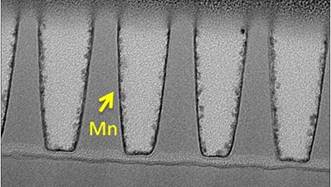 Image: Mn-based barrier deposition