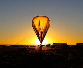 Scientific balloon launched from New Mexico in September 2013 carrying an experimental instrument designed to collect and measure the energy of light emitted by the Sun, with the help of NIST chips coated with carbon nanotubes.
Credit: LASP