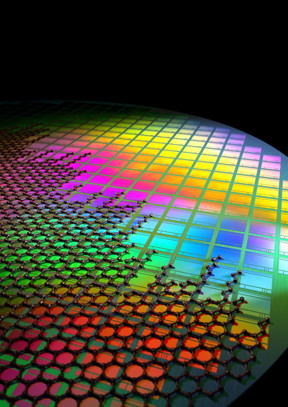 This is graphene integrated onto CMOS pixels.
CREDIT
Fabien Vialla