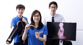 From left:PhD student Mr Tian Xi, Research Fellow Dr Lee Pui Mun,andAssistant Professor John Ho, together with seven NUS researchers,took a year to develop the smart textiles.Credit:National University of Singapore